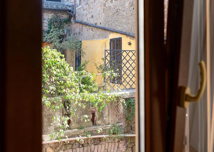 Sleeping In Orte Apartments